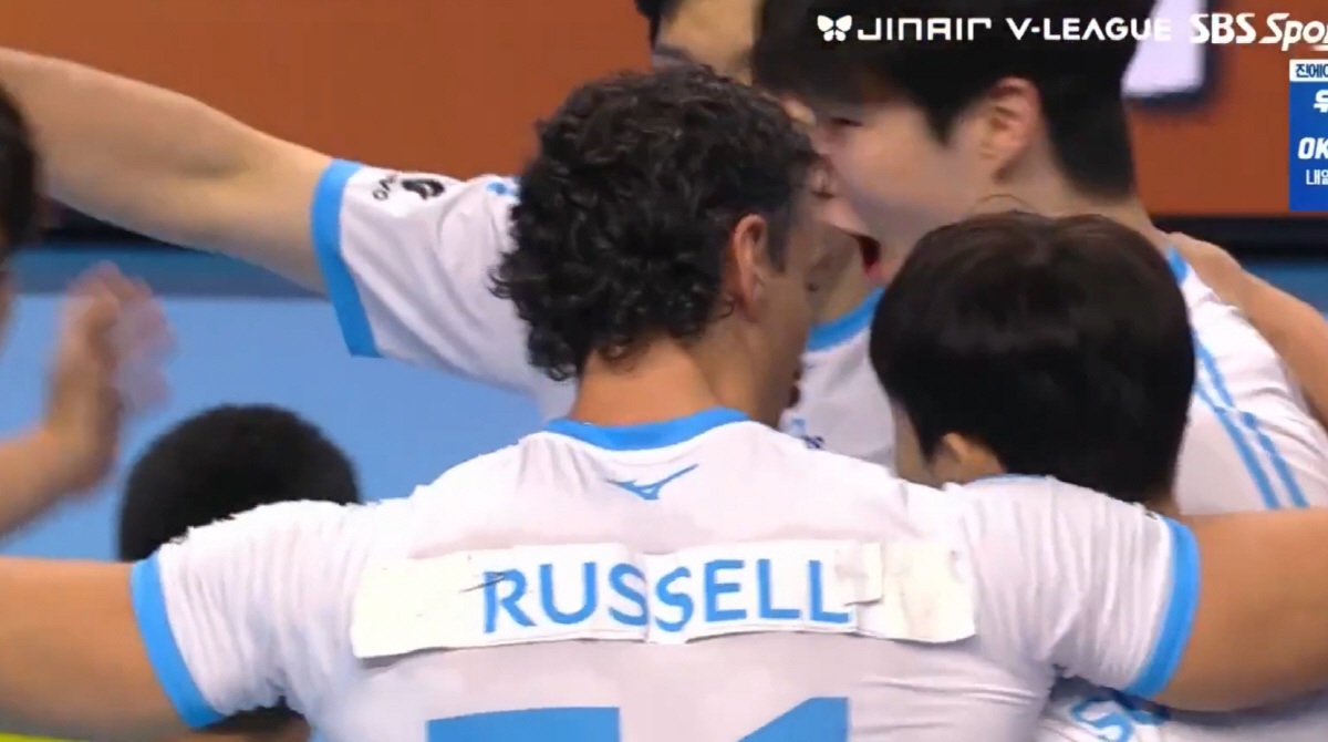 "양해 아닌 통보" 20만원 제재금으로 끝난 '불법 유니폼 파동', 한국…