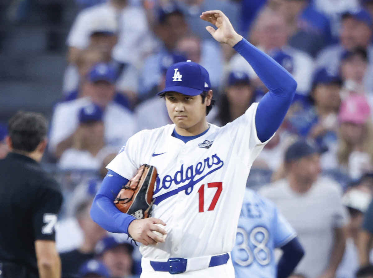 이건 스트레스야! 18이닝 9출루→17시간 후→93구 투구→6이닝 4실점…