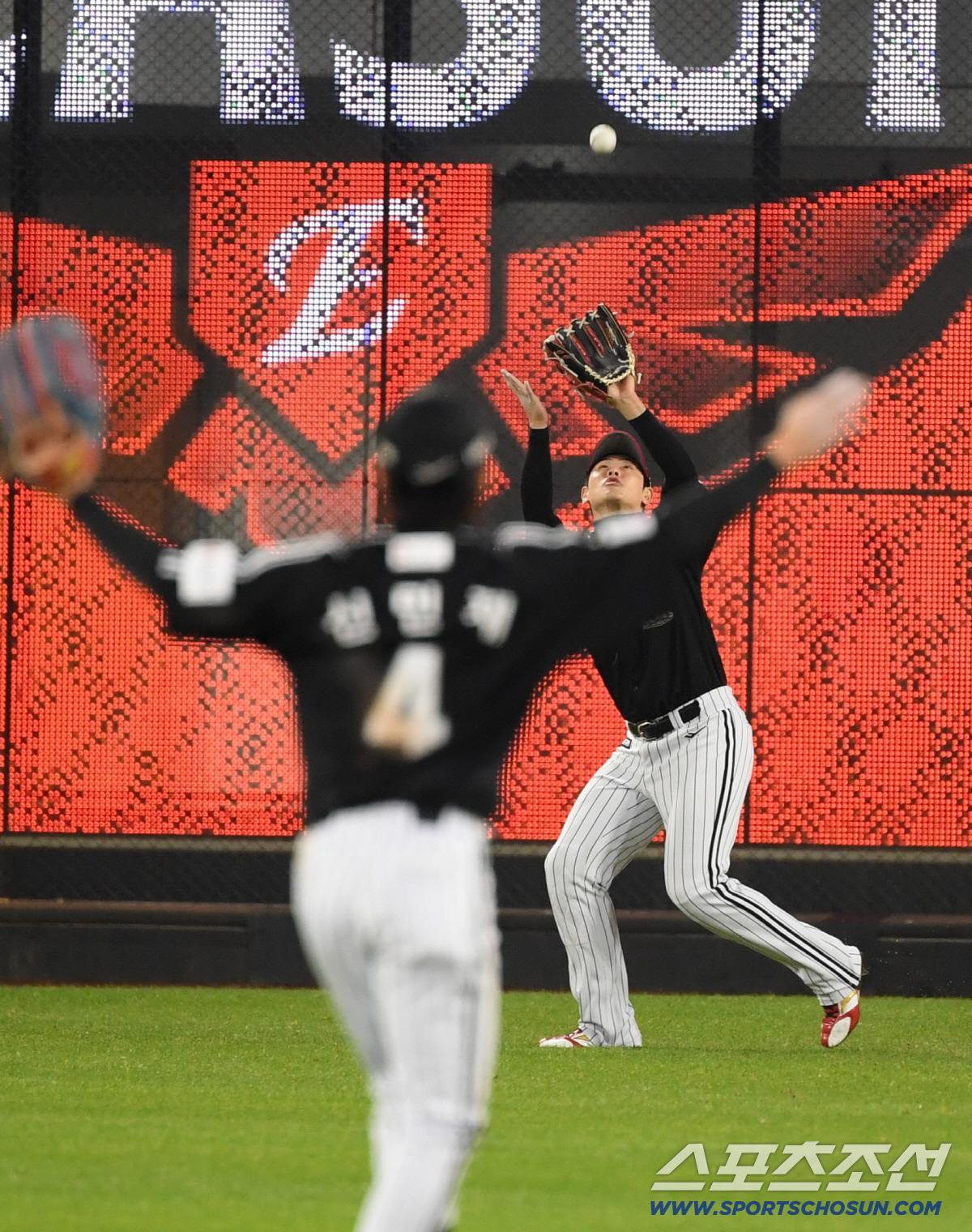 [포토] 홍창기 '집중'