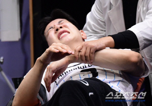 '초대형 악재' 주전 세터 병원행에도, 현대캐피탈 개막 3연승 질주…한국전력 3연패[수원 리뷰]