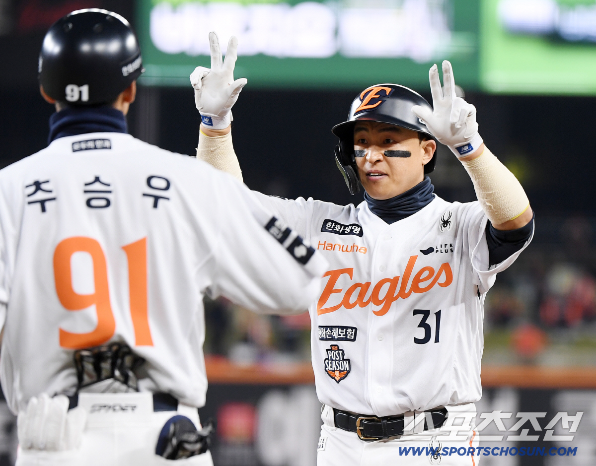 [포토] 손아섭 '아직 안 끝났어'