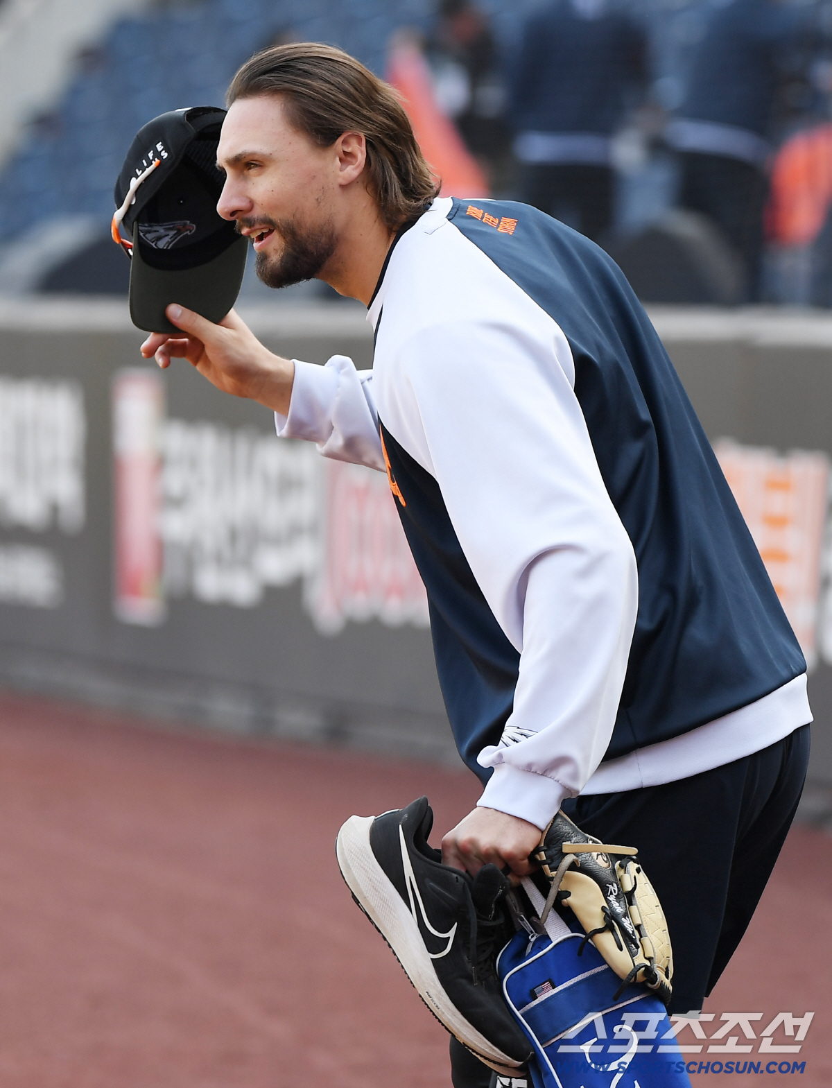 '담 극복' 치리노스 VS '기적 시작됐다' 와이스 격돌…대전? 잠실? …