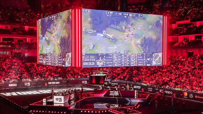 [롤드컵] KT, 창단 후 처음으로 4강 올랐다! 이제 젠지와 결승행 다툰다