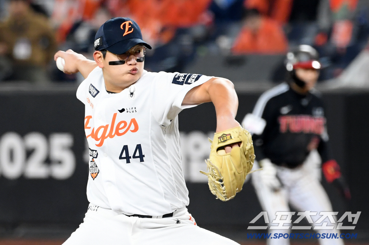 이렇게 극적일 수 있나. 우승 내준 홈런→PO 1차전 9회 홈런→PO 4…