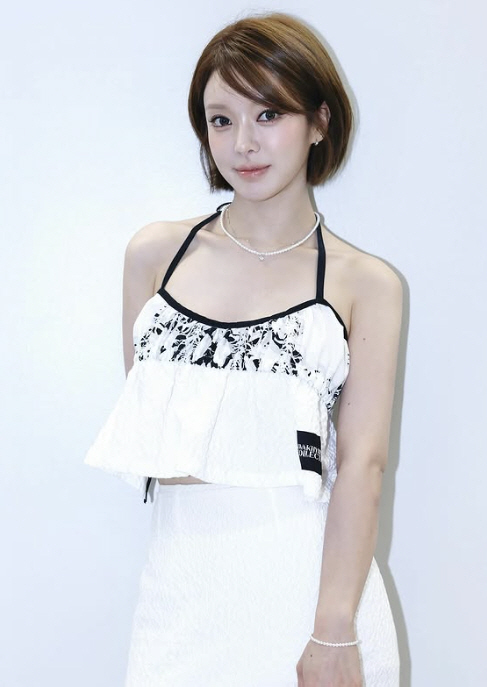 AOA 출신 초아, 얼굴 달라졌다고? 성형 의혹에 간접 입장[SC이슈]