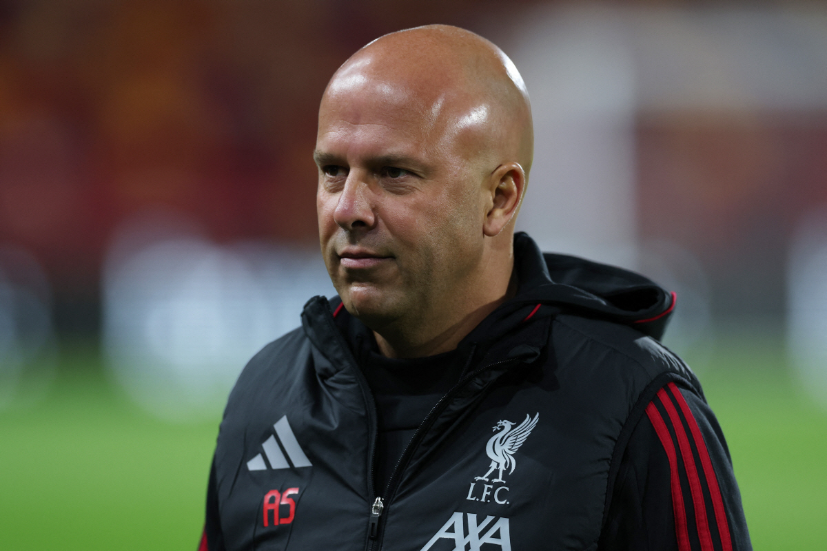 패패패패패패에 끝내 정신 잃었나, 선수단 가치 1조9000억+8000억 …