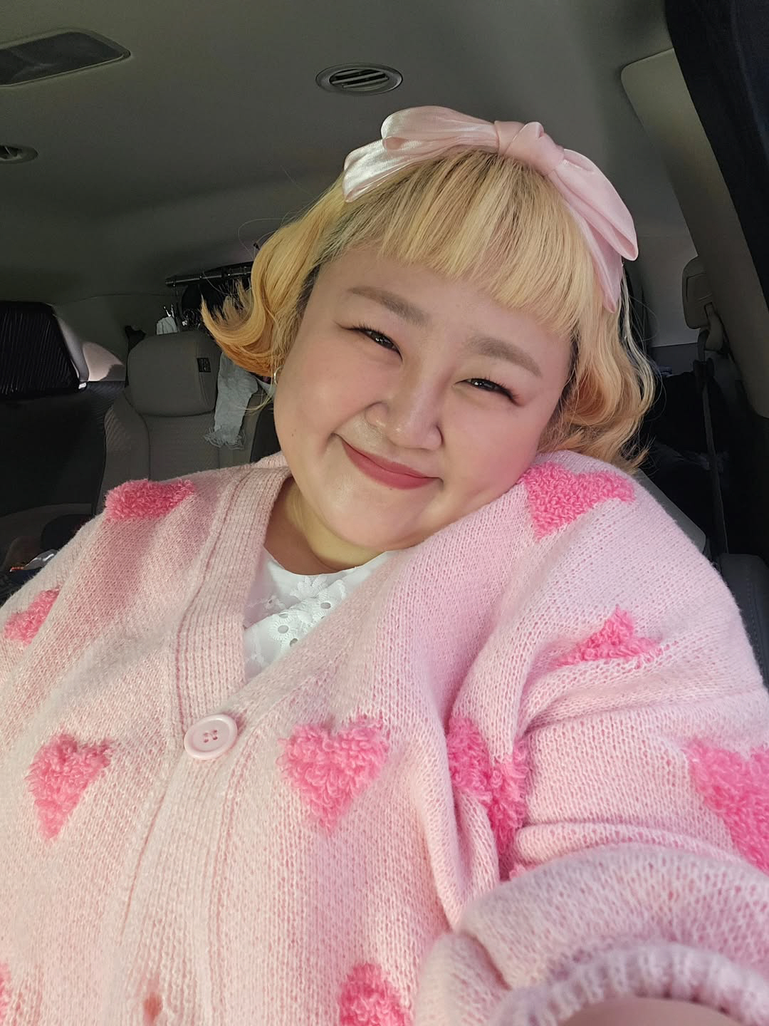 '김민기♥' 홍윤화, 27kg 빼고 얼굴 확 달라졌다...살아난 턱선 자…
