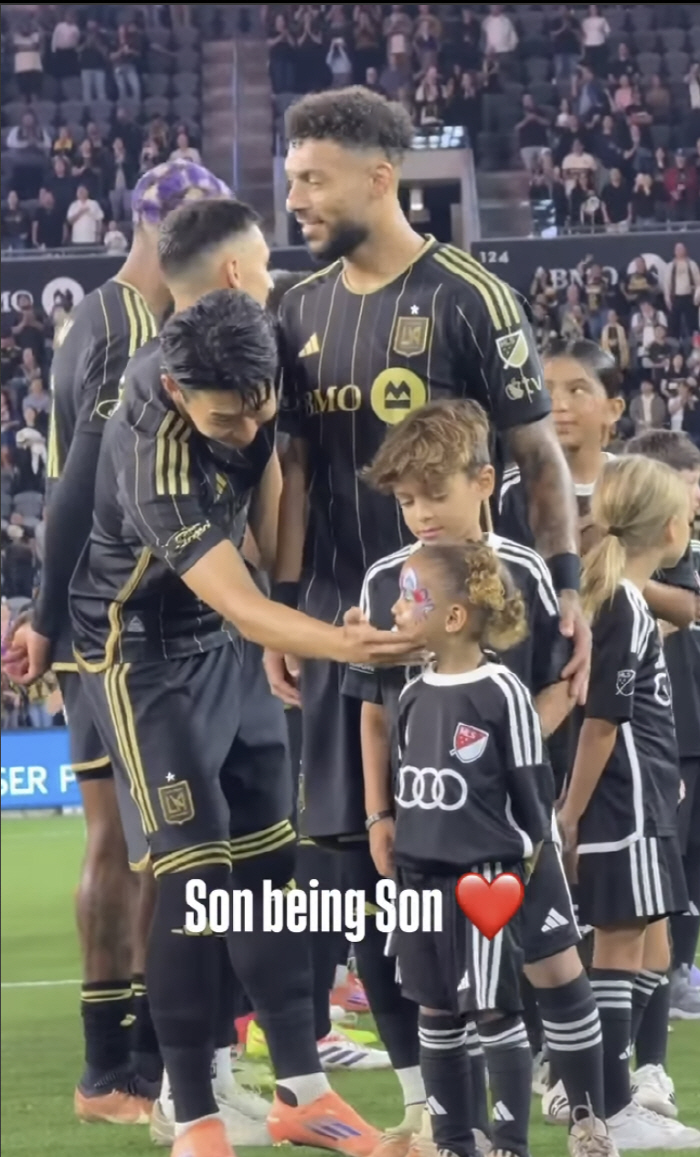 "너무 다정해, 귀여워" 미국 난리난 손흥민 경기 전 행동...SON 사랑받는 또다른 이유