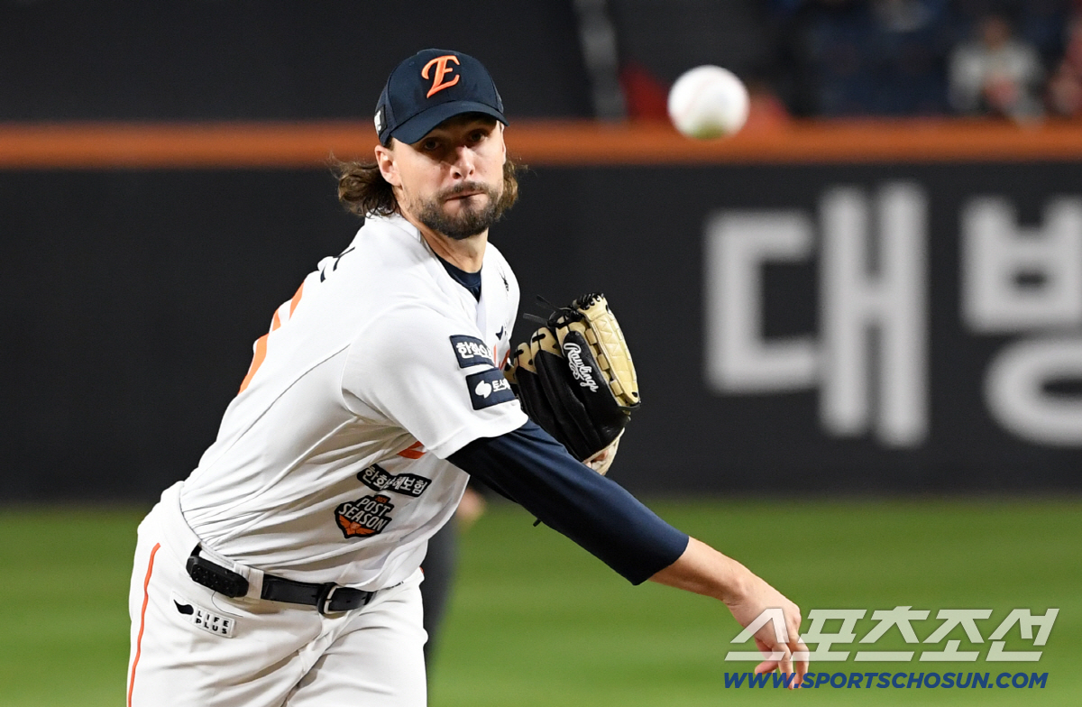 '대전 예수' 기적이 시작됐다…106구에도 등판→KK 괴력! "더 던지겠…