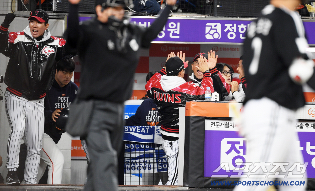 [포토] 염경엽 감독 '됐다'