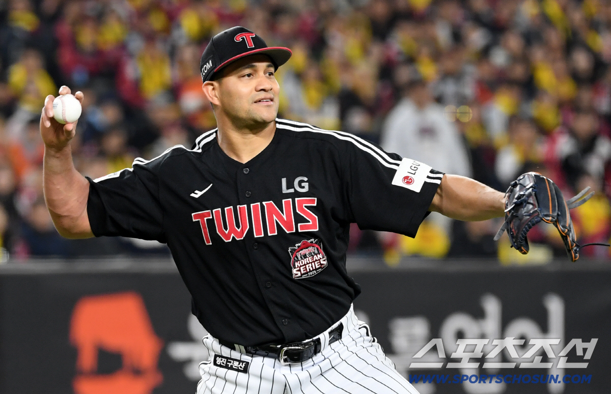 '메가 트윈스포 미쳤다' 9회 박동원 투런포→김현수 역전타→문보경 2루타…