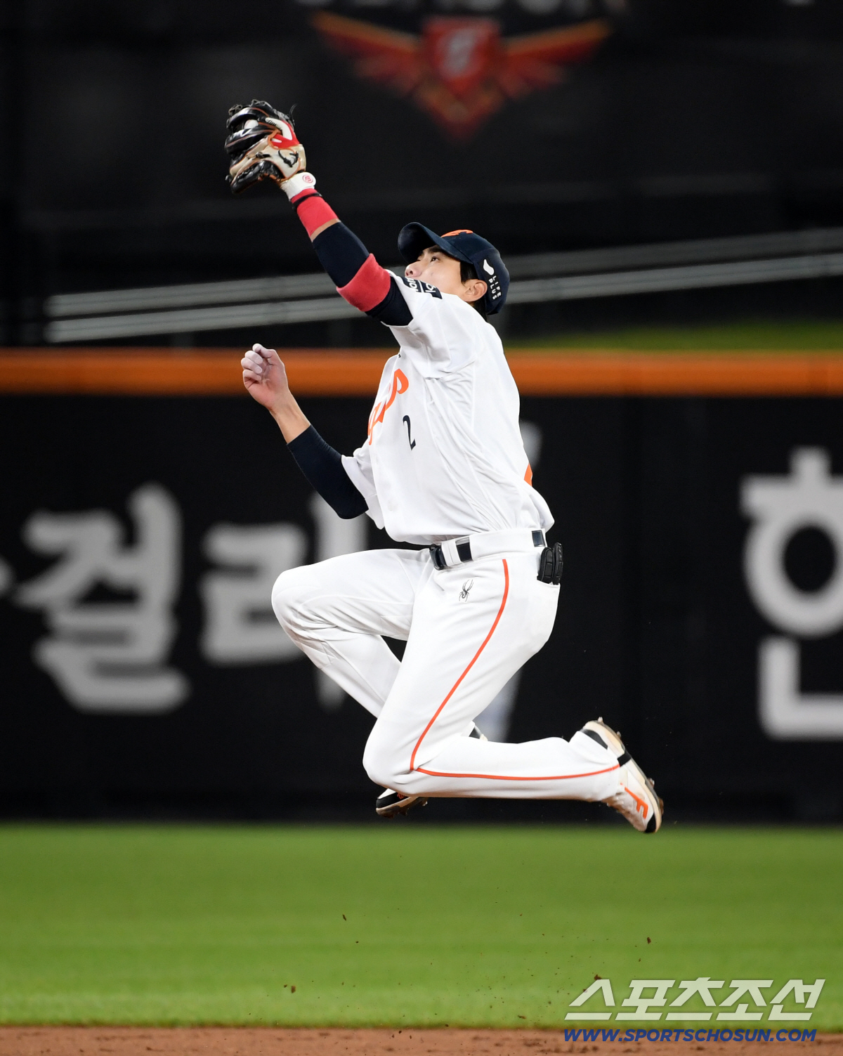 '메가 트윈스포 미쳤다' 9회 박동원 투런포→김현수 역전타→문보경 2루타…