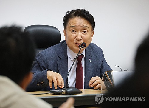 경찰, '오송참사 국조 위증 혐의' 김영환 충북지사 내주 소환