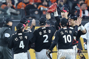 프로야구 LG 한국시리즈 5차전 라인업, 4차전과 동일