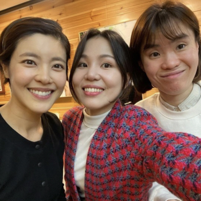 이윤지, 알리와 미리 챙긴 故박지선 5주기…"이렇게 우리 셋"