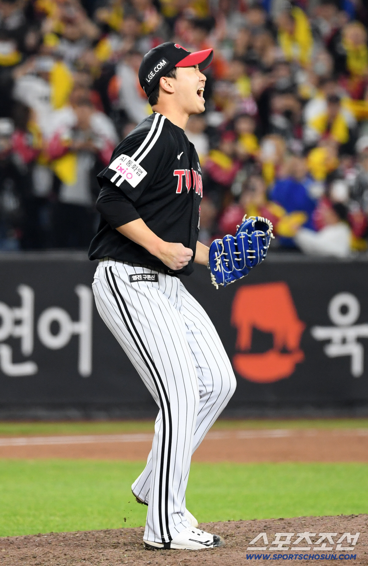 '기쁨의 눈물 흘린 주장' 박해민 놀리는데 진심인 쌍둥이네, 엄지척 날린…