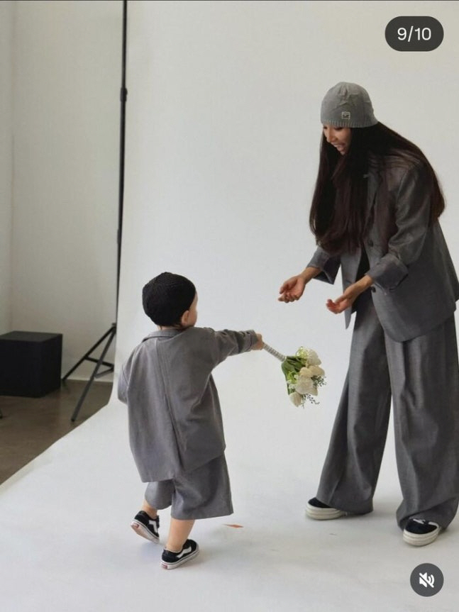 싱글맘 문가비, 훌쩍 큰 아들과 근황 공개[SCin스타]