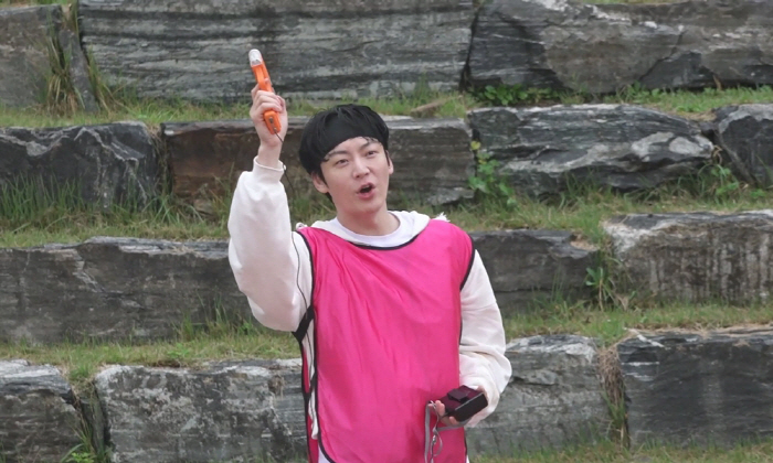 기안84vs민호, 자존심 건 이어달리기 경쟁..."누가 죽어야 끝나는 게…