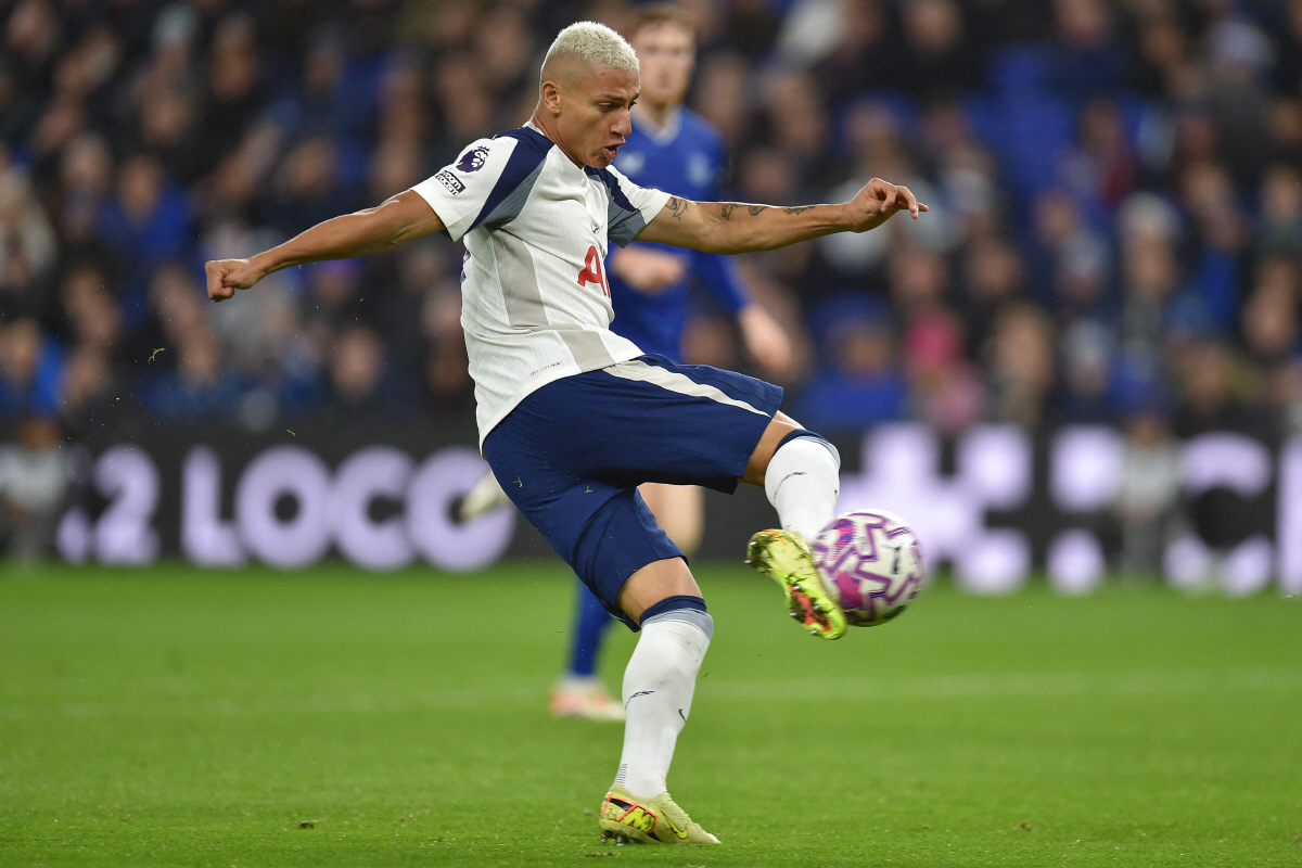 '토트넘 떠날 수 있으면 떠나고 싶어요' 결국 역대 최악의 영입생으로 남…