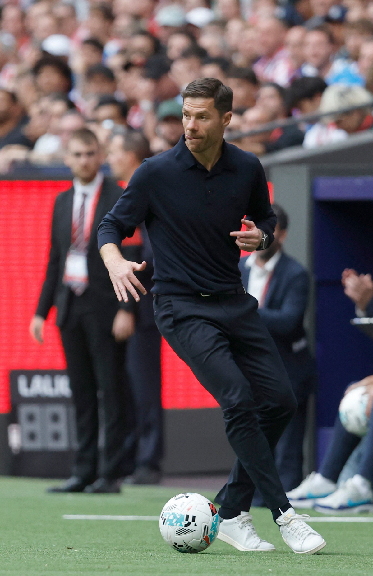 "스승 무리뉴 카피캣 전략" 리버풀 원정 설욕 노리는 '레알'알론소 감독…