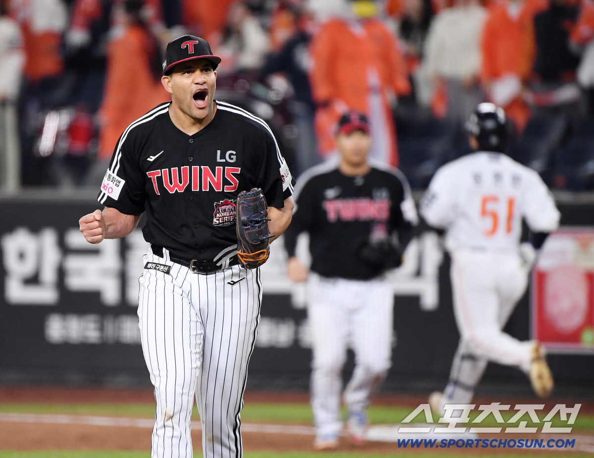 "내 커리어 처음 보는 경기였다" 외국인도 감동한 역대급 대역전극 → "…