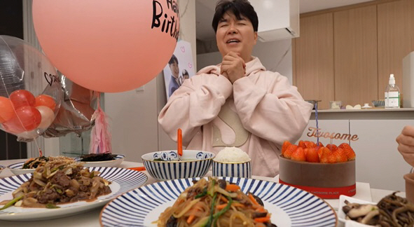 "평생 미역국도 못 먹었다" 박수홍, ♥김다예 7첩반상에 결국 눈물