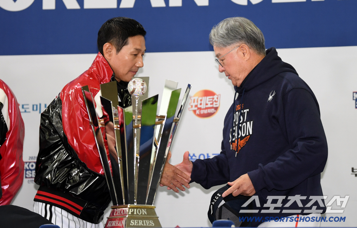 그래도 열광했다! 19년 만에 KS 승리 맛도 보고…'준우승'도 대단하다…