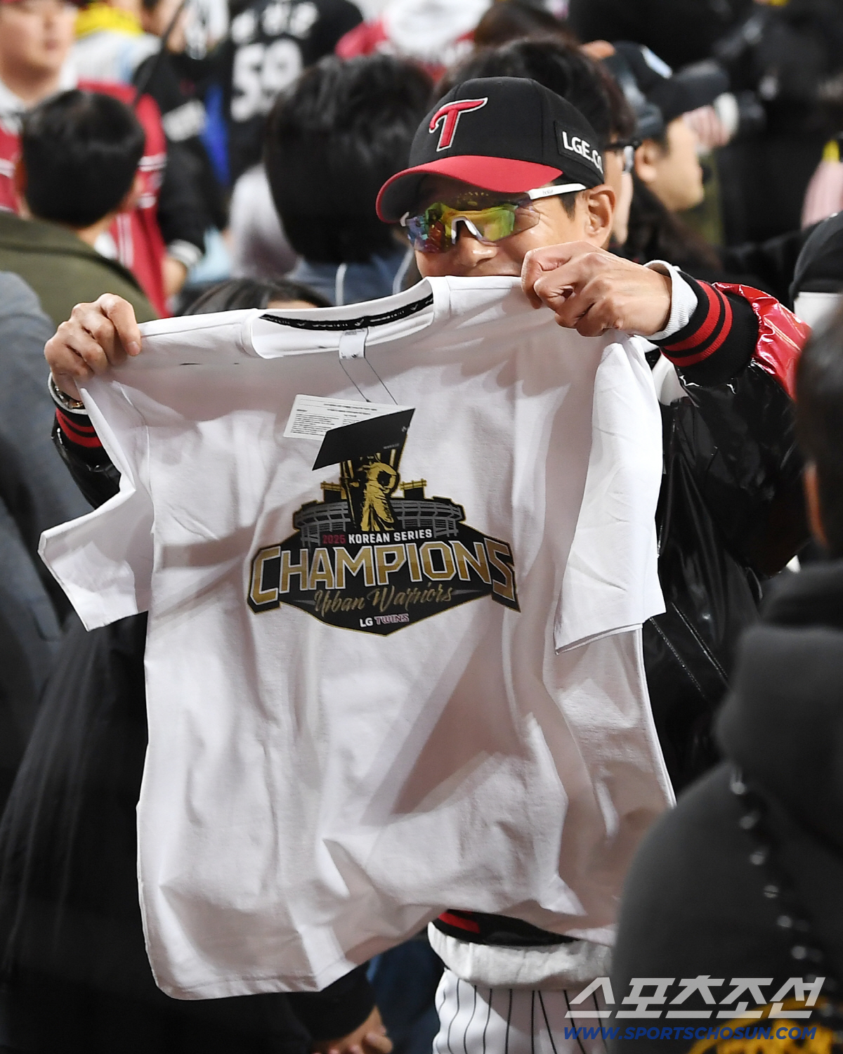 'NO 3연투'로 우승한 21세기 최초의 감독 → 역대 최고의 '관리자'…