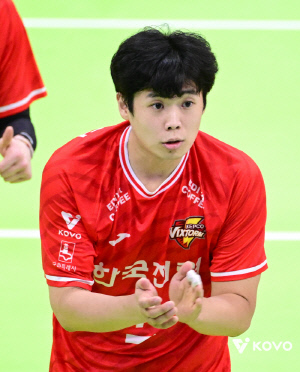 드디어 이겼다! 권영민 한국전력 감독 