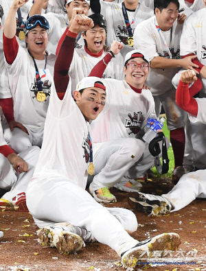 '157억 역대급 흥행' LG 80억 규모 돈방석 오른다…KIA의 지난해 최고액 뛰어넘었다