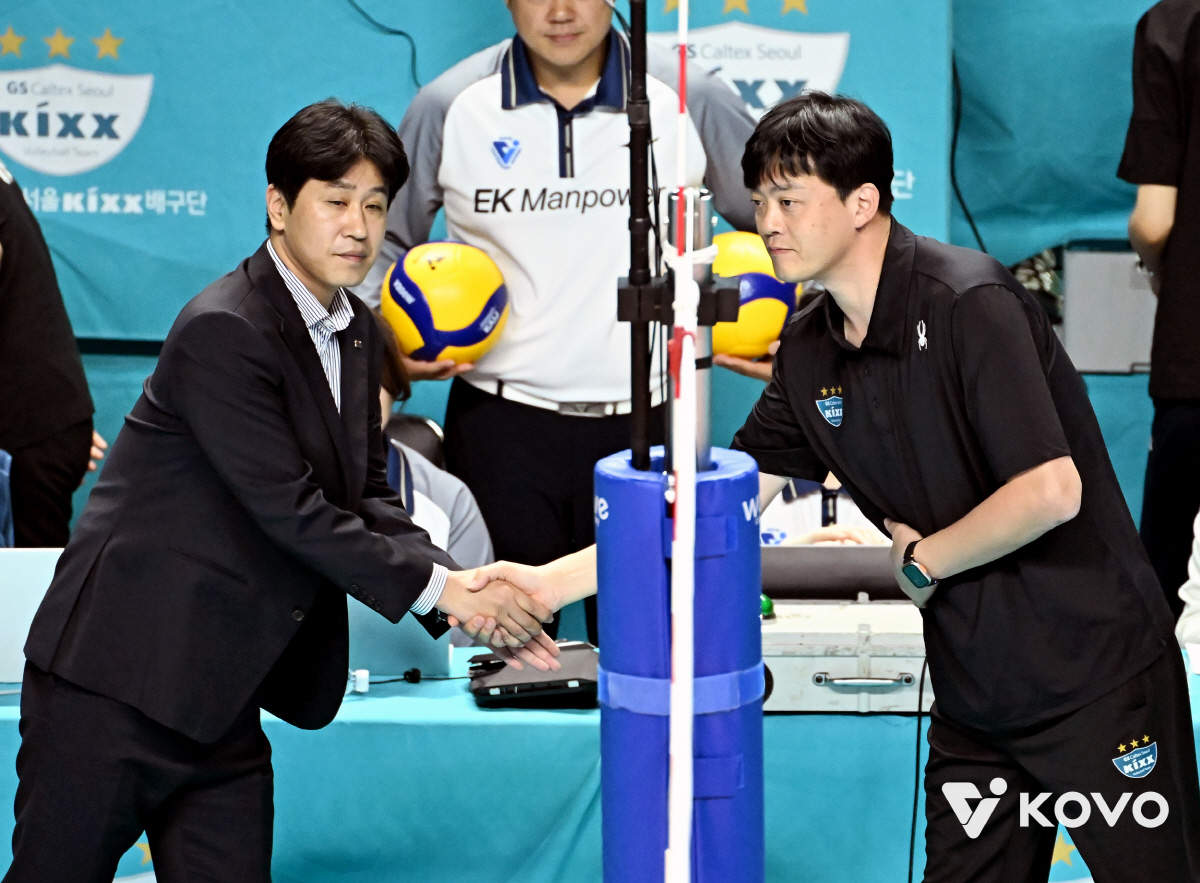 '카메룬 괴물 개인 新 45점 대폭격' 도로공사 1위 도약, GS 꺾고 …