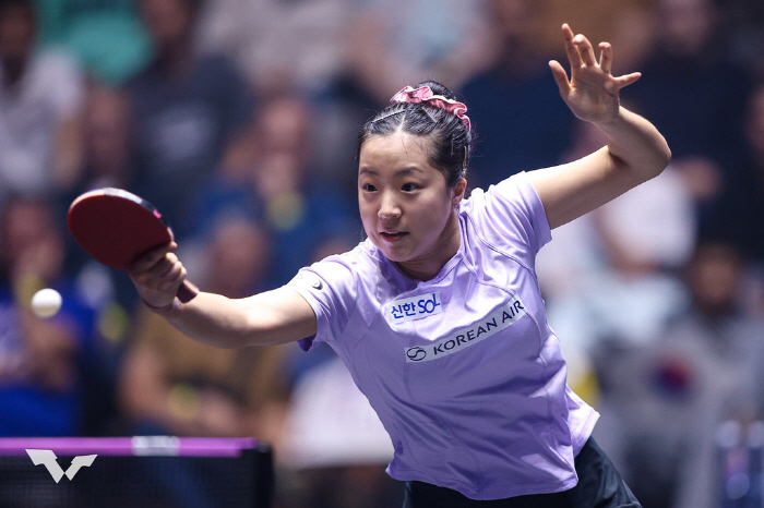 "유빈!유빈!몽펠리에의 응원" 만리장성 또 넘은 신유빈,'세계8위'첸이 …