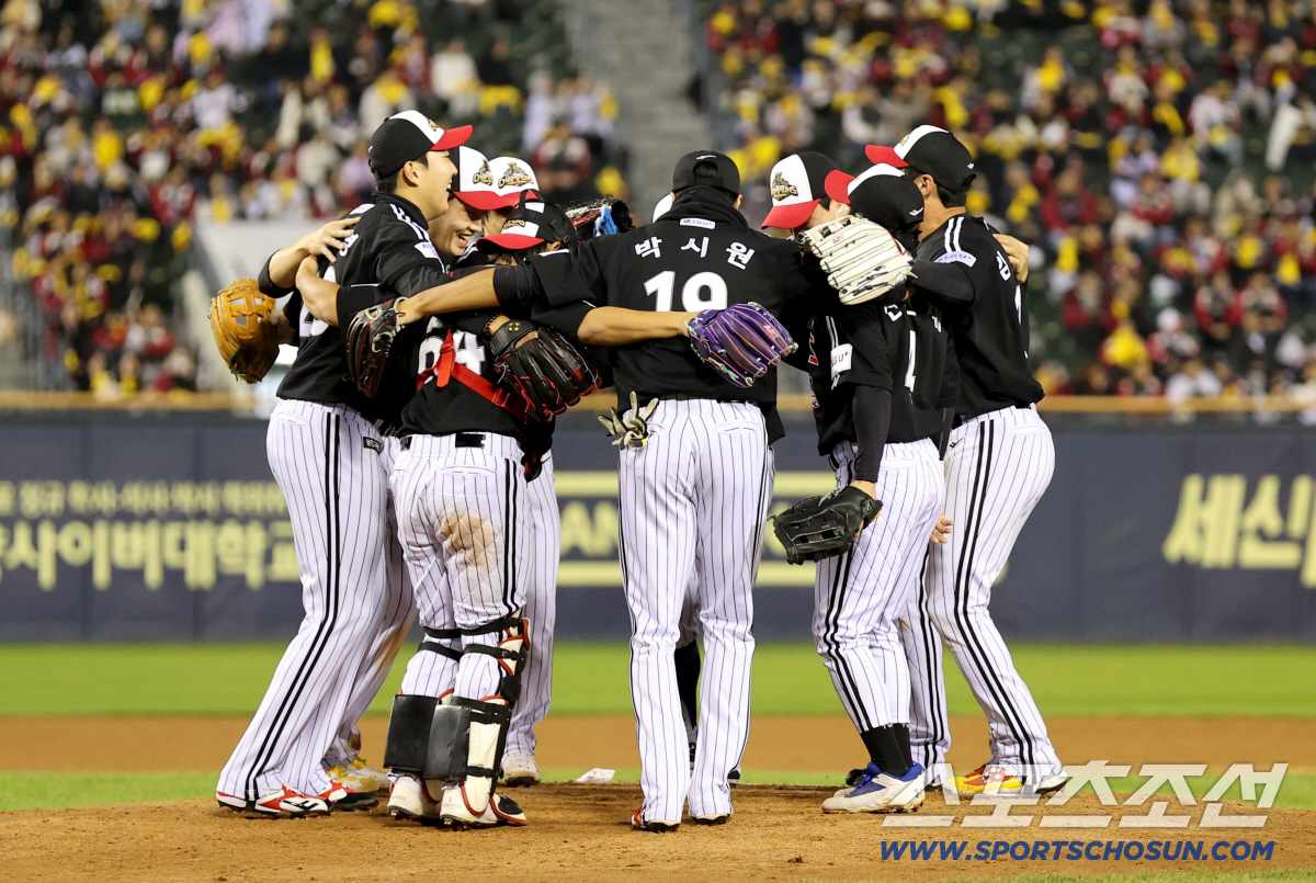 치리노스가 포수라니... 유격수 임찬규의 슈퍼캐치. 천성호 그라운드 홈런…