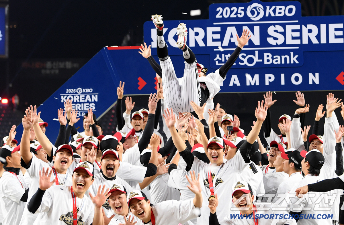 '576경기, 4724⅓이닝' 그 누가 60억 아깝다 하랴, 왕조의 캡틴…