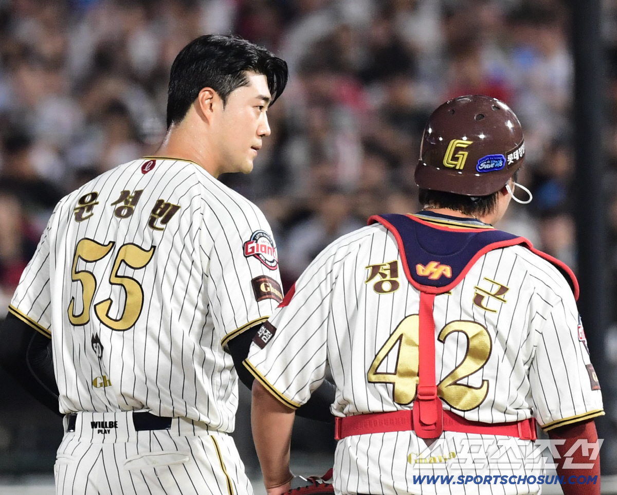 '160km' 벽도 넘었다. 은퇴 각오했던 1m97 거인의 대반전…윤성빈…