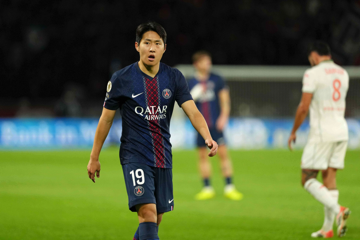 '코너킥 장인 돌아왔다' PSG 이강인, 복귀전에서 결승골 기점 코너킥 …