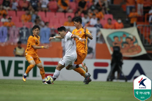 [현장라인업]'대행vs대행' 광주-제주 선발라인업 공개, 헤이스-유리 조나탄 공격 선봉…'전역' 김승섭 벤치