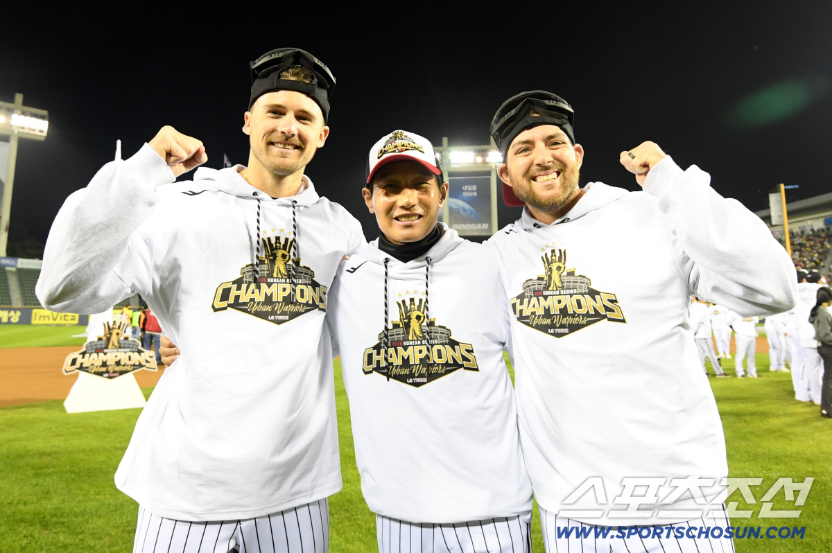 톨허스트 1차전, 1점차에 추격조 투입. 한국시리즈라고 그냥 총력전이 아…