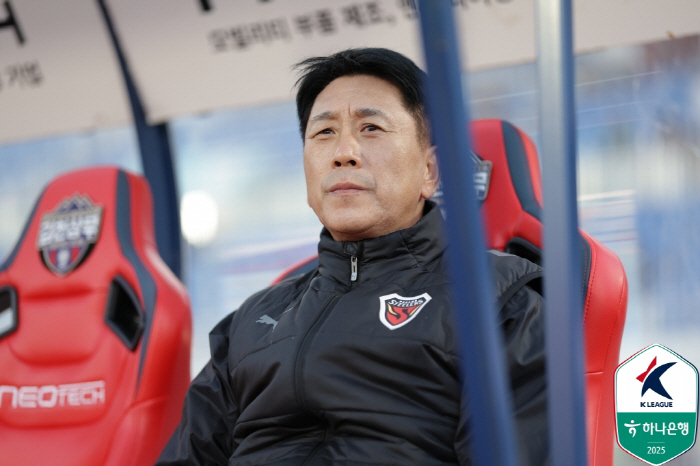 '올 시즌 유일한 전 구단 상대 승리' 포항, 간절함으로 극복한 김천 징…