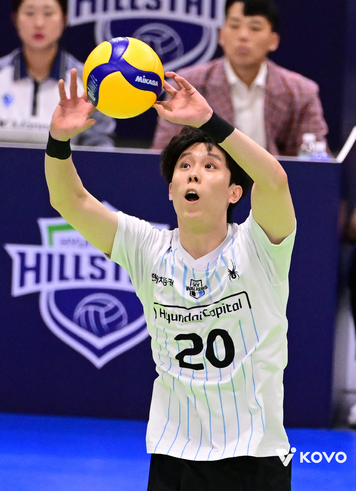 주전세터 '부상 이탈' 초대형 악재 → 현재 상황은? 때맞춰 돌아온 1m…