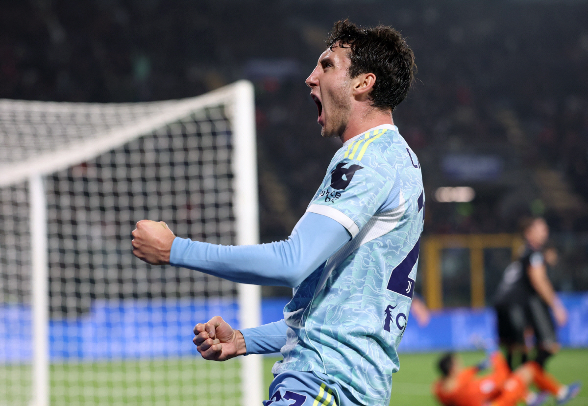 '나폴리 문신' 새긴 배신자면 어때? 스팔레티, 유벤투스 사령탑 데뷔전 …