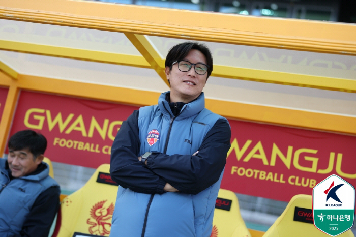 [K리그1 현장리뷰]'정효 매직 미쳤다!' 광주, 제주전 '전반 졸전→후…