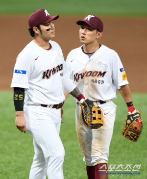 '세월무상' 애처로운 두 전설의 현실, 친정팀 '전격 컴백' 가능성은 없을까