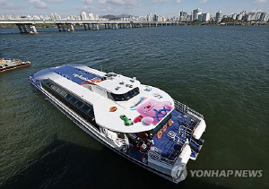 운항 재개한 한강버스, 주말 동안 6천138명 탑승