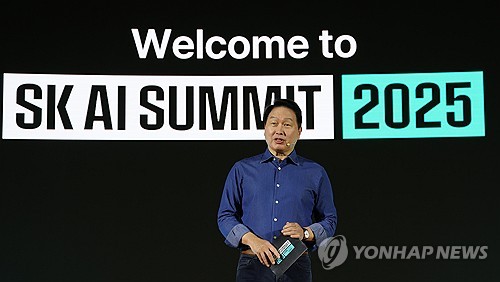 최태원 "젠슨 황, 더 이상 HBM 개발 재촉 안 해…韓기술력 인정"