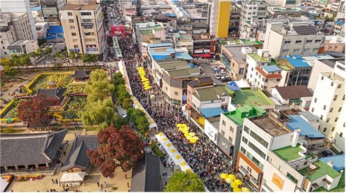 2025 원주만두축제 41만명 방문…"원도심 전역 살아났다"