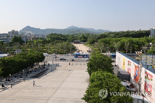 세계유산 종묘 앞 142ｍ 건물 가능성에…국가유산청 "깊은 유감"