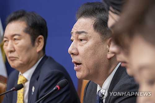 與 "조작기소 드러난 대장동 판결…李대통령 무죄, 공소 철회해야"
