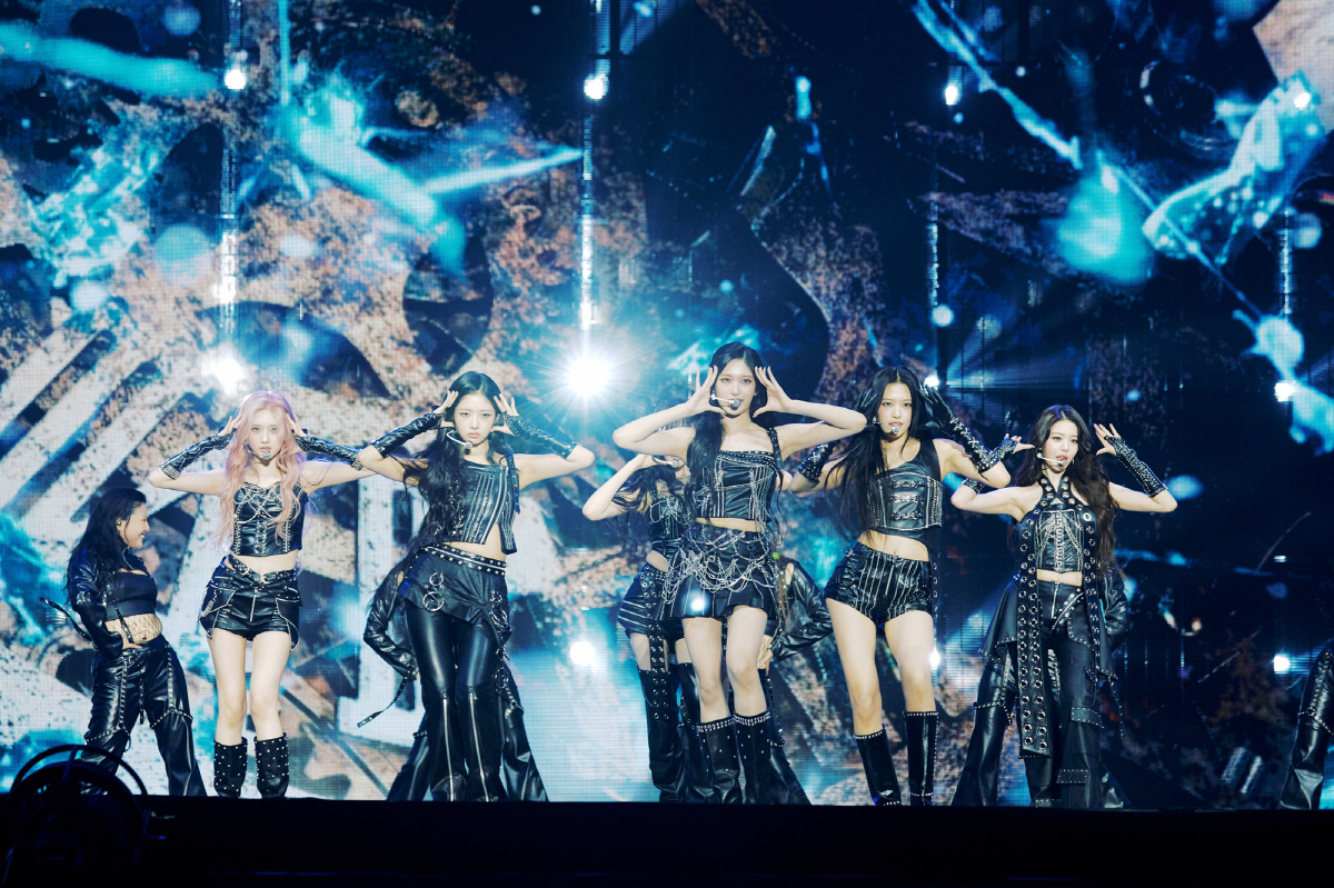 아이브, 실력으로 입증한 이름값…2만 8천팬 홀린 두번째 월드투어[종합]