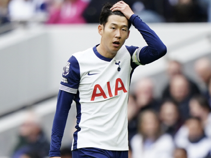 '英 BBC도 환호' 손흥민도 사람인데...SON 1대1 미스 '충격 저…